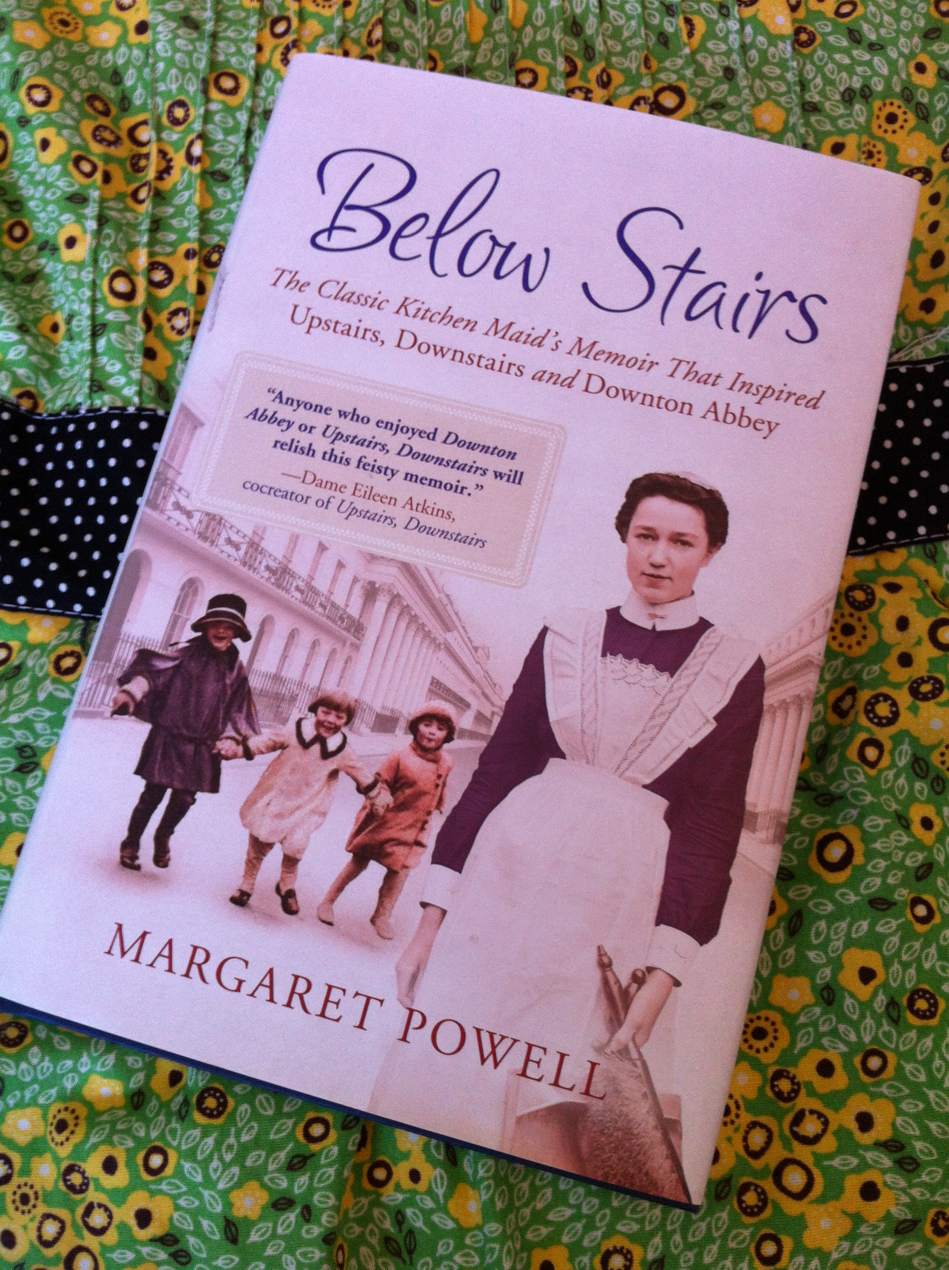 Below Stairs The Classic Kitchen Maids Memoir That Inspired Upstairs
Downstairs and Downton Abbey Epub-Ebook